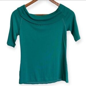Ett Twa Anthropologie Green Off Shoulder Y2K Blossom Top Women’s XS